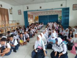 SMA Negeri 4 Sintang Gelar MPLS, Ajak Peserta Didik Baru Untuk Cerdas Gunakan Medsos