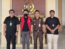 Penyelundupan Mobil Mewah, Kejaksaan Negeri Sambas Resmi Kantongi Bukti dan Tersangka