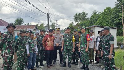 Tim PJO Wasev Tinjau Pembangunan Jalan TMMD ke-126 Kodim 1207/Pontianak di Kubu Raya