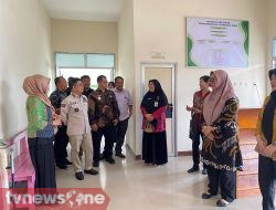 Pastikan Pelayanan baik, Bupati Sambas kunjungi Puskesmas Tebas