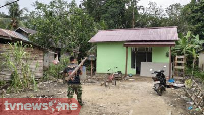 Rumah hasil rehabilitasi RTLH dalam Program TMMD Reguler ke-129 Kodim 1208/Sambas tampak hampir selesai. Program ini menjadi bentuk kepedulian TNI dalam membantu meningkatkan kualitas hunian dan kesejahteraan masyarakat di Desa Tempapan Hulu.