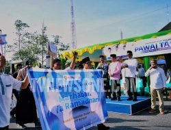 Ribuan Warga Meriahkan Pawai Taaruf Sambut Ramadan 1447 H di Pontianak