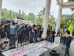 BEM Untan Gelar Aksi Soroti Darurat HAM: Kecewa Kapolda dan Pangdam Absen, Mahasiswa Ancam Demo Berjilid