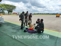 Helikopter PK-CFX Lost Contact, Yon Parako 466 Pasgat Turunkan Tim SAR via Udara di Sekadau