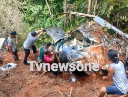 KNKT Investigasi kecelakaan Helikopter PK-CFX Polri Kawal Ketat TKP