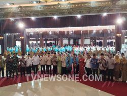 Resmi Lepas 1.858 Jemaah Haji Kalbar, Ini Pesan Gubernur Ria Norsan