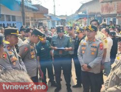PN Singkawang Eksekusi Dua Rumah Warga di Lahan Eks Pengungsi Jalan KS Tubun