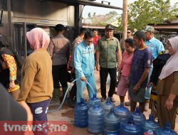 WHW Salurkan 20.250 Masker dan Bangun Sarana Air Bersih di Ketapang